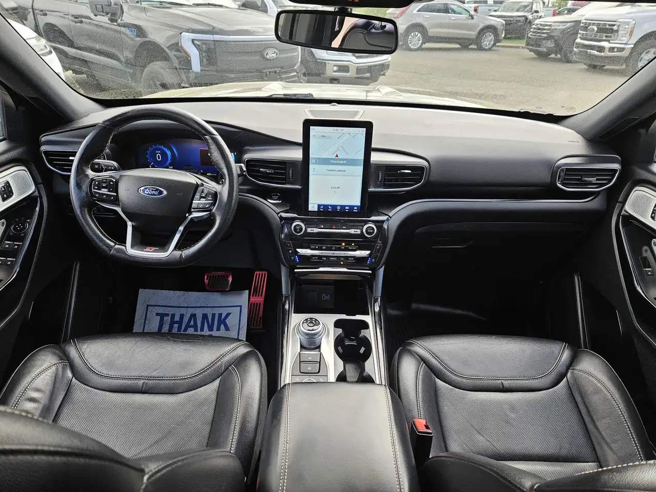 Ford Explorer снимка Ford Explorer