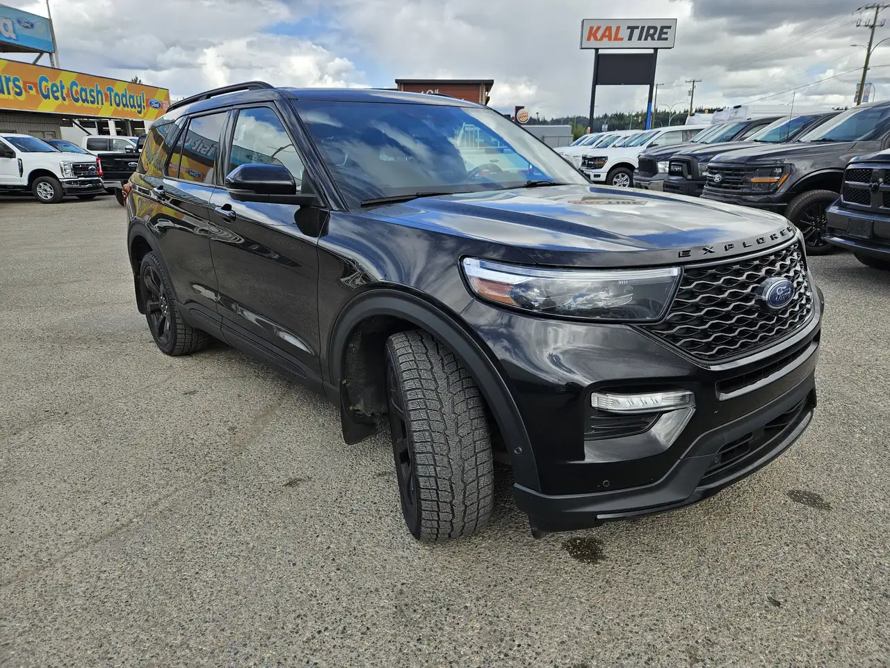 Ford Explorer снимка Ford Explorer