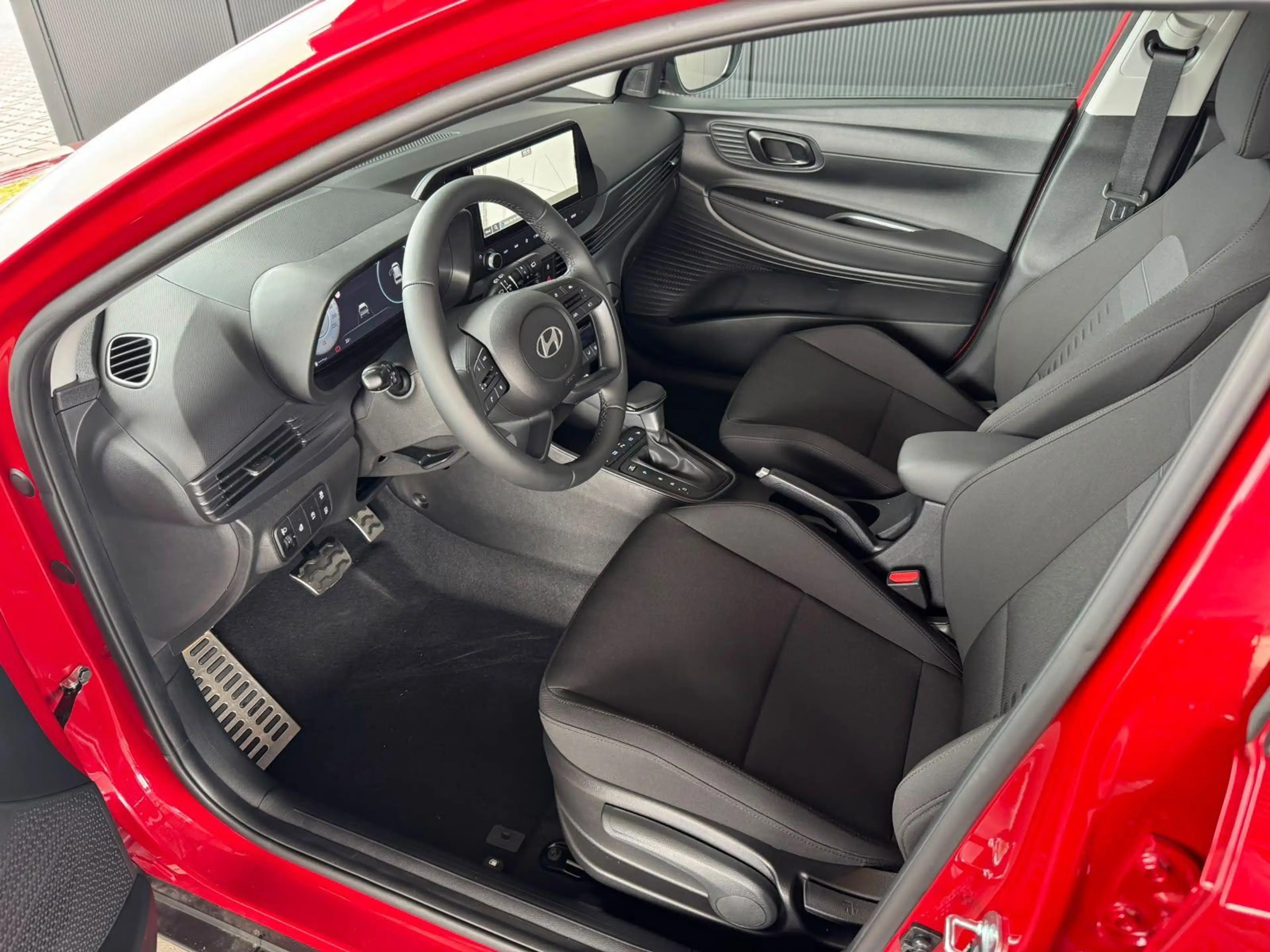 Hyundai BAYON Comfort Plus 1.0 T-GDI 7-DCT AT / Tempomat / Kamer — photo 5