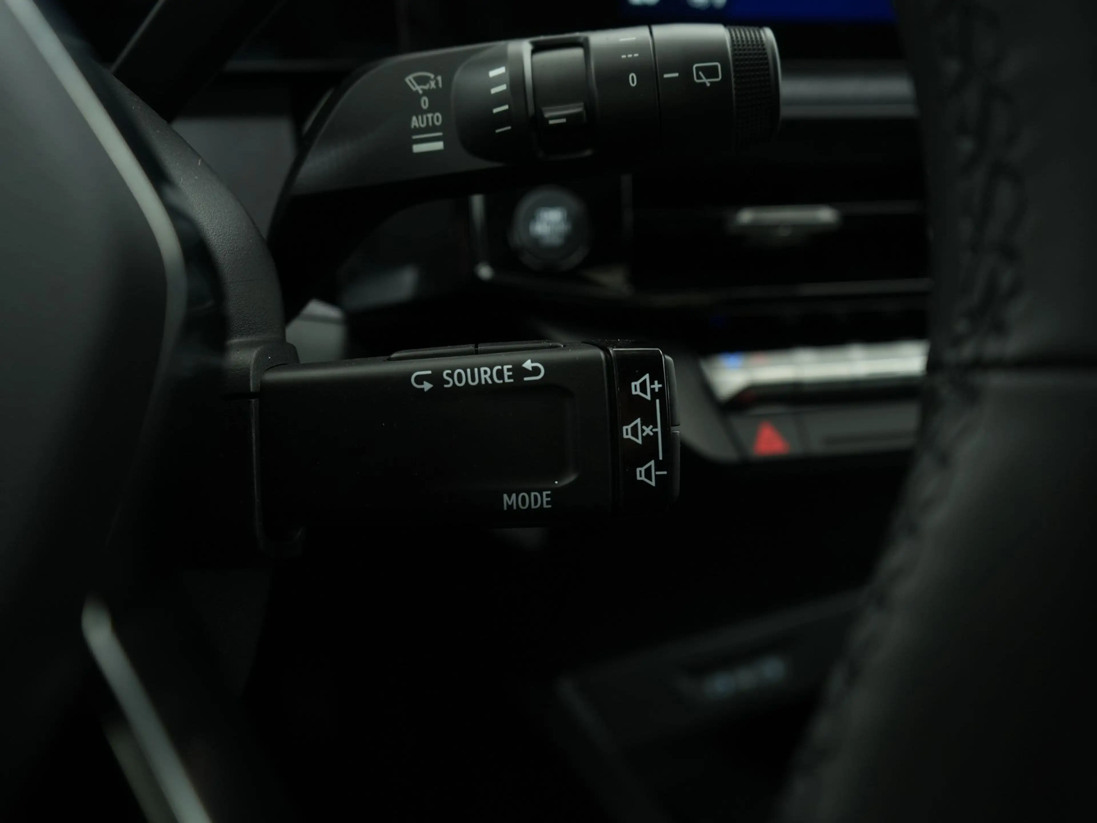 Renault Clio 1.8 HYBRID 160PK TECHNO PREMIUM | Navi | 360 camer — photo 42
