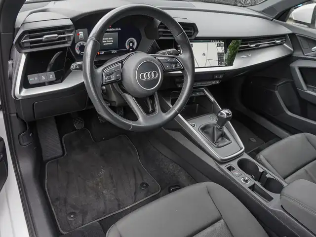Audi A3 view 9