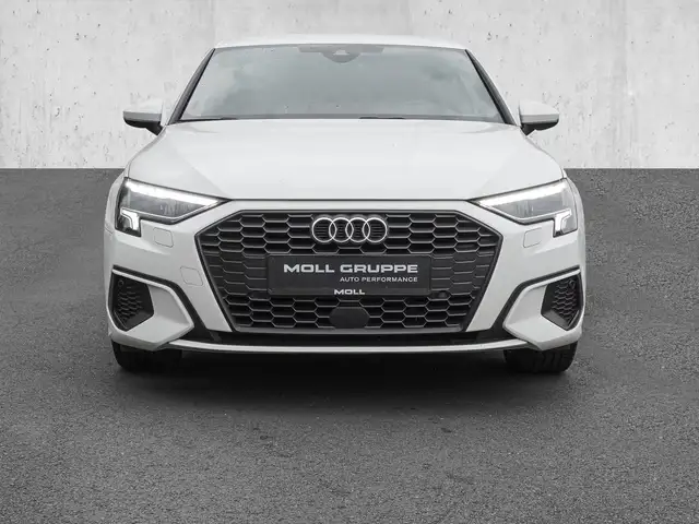 Audi A3 view 3