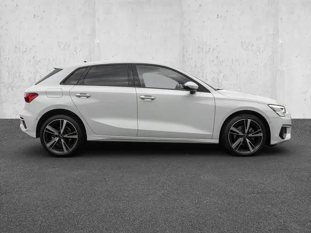 Audi A3 view 5