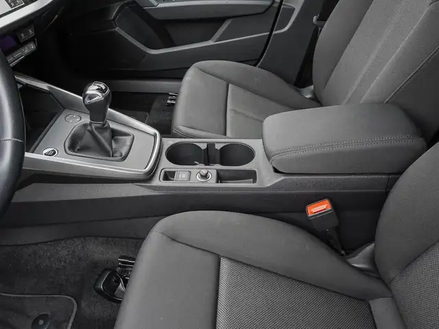 Audi A3 view 14