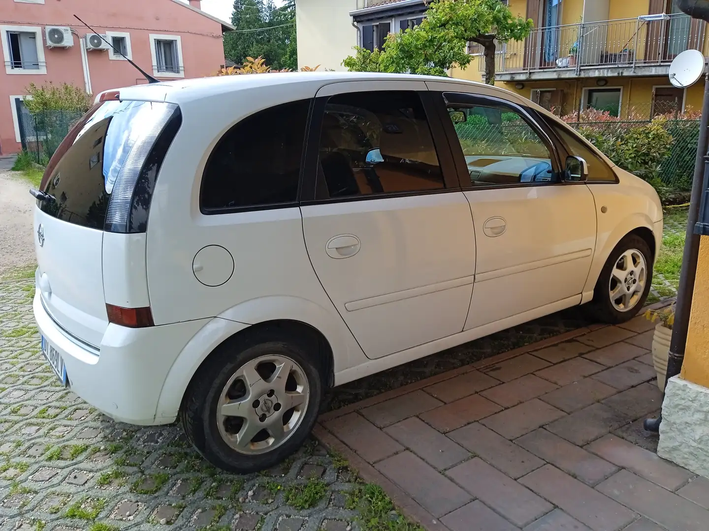 Opel Meriva Meriva I 2003 1.4 16v Enjoy c/esp Bianco - 2