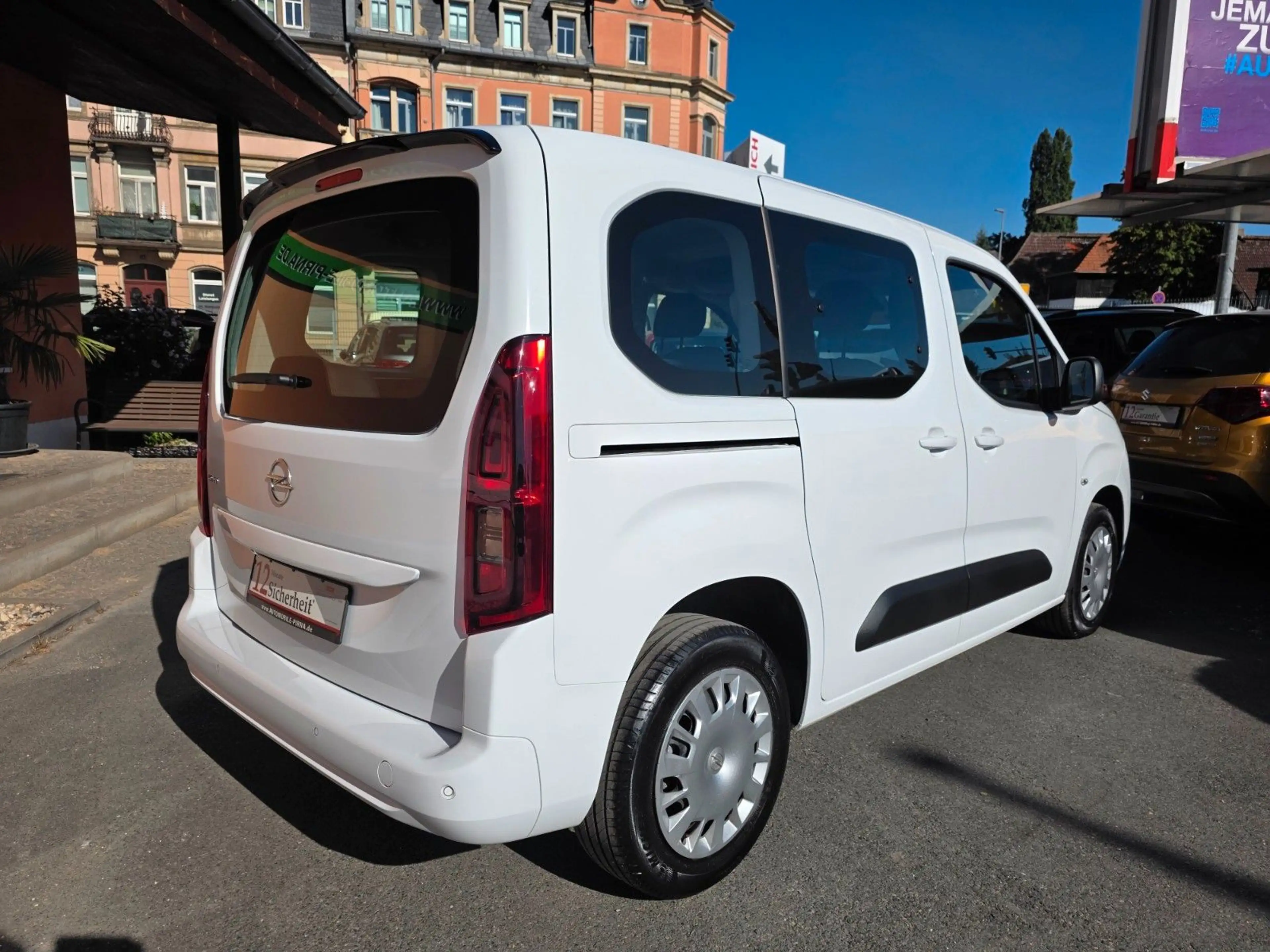 Opel Combo Life E 1.2T *WENiG KM! NAVI/SHZ/CAM — photo 5