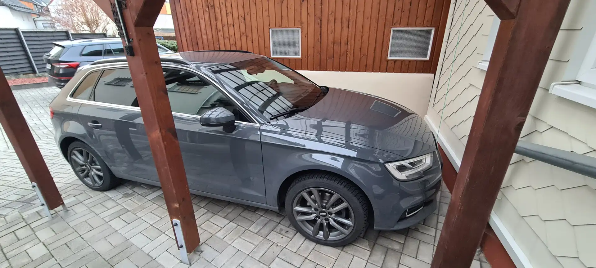 Audi A3 35 TDI design Grau - 2