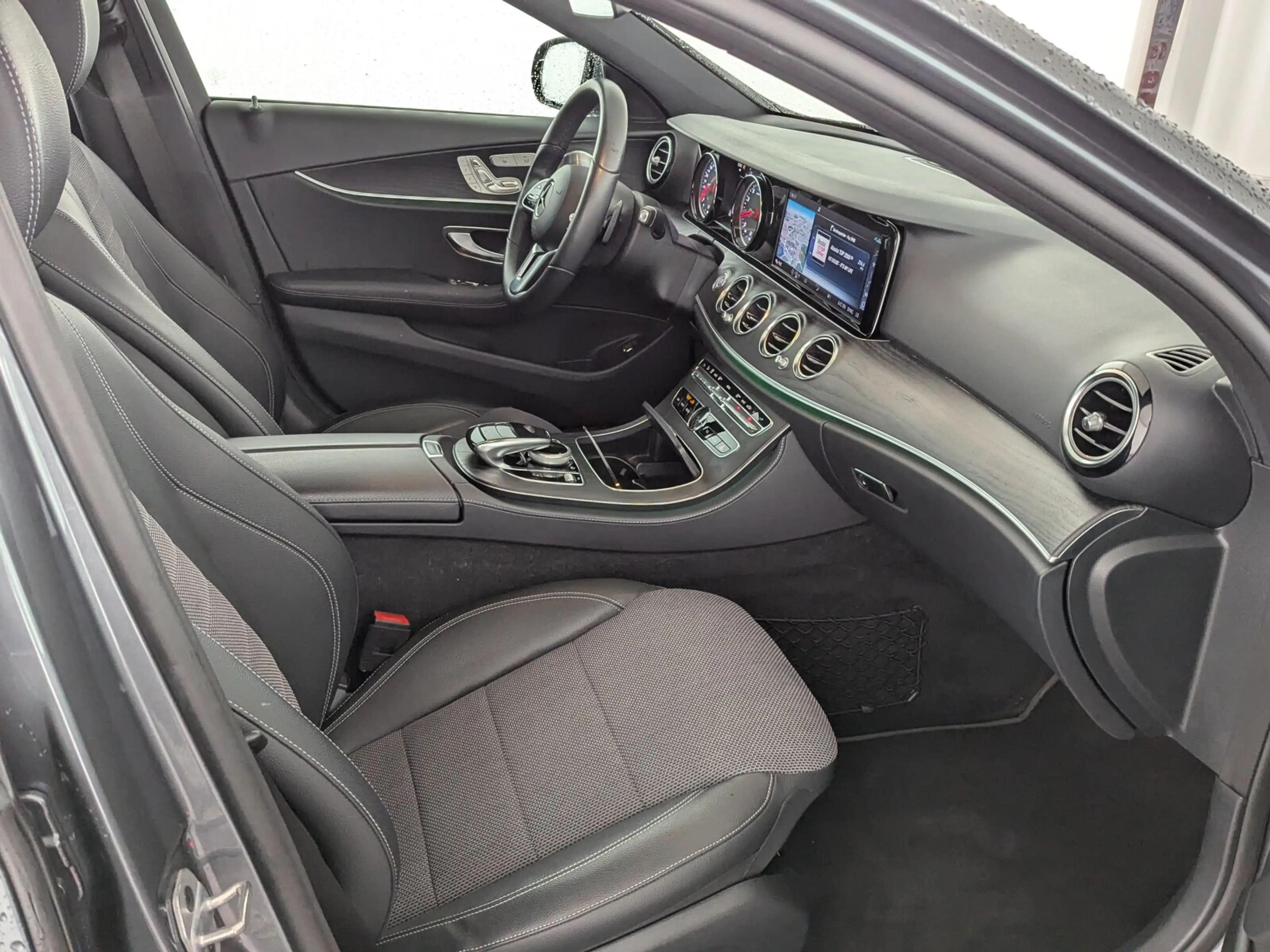 Mercedes-Benz E 450 E 450 T Avantgarde 4Matic LED+NAVI+AHK+SHZ+RFK+ — photo 15