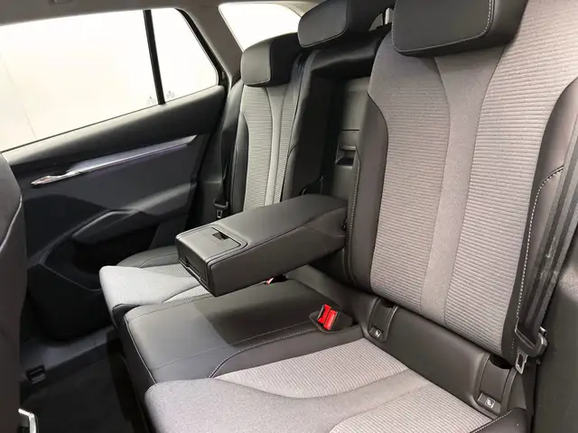 Skoda Enyaq view 11