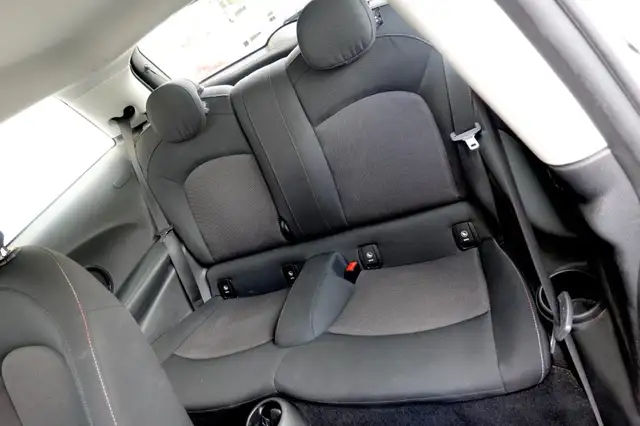 Mini Hatch view 10