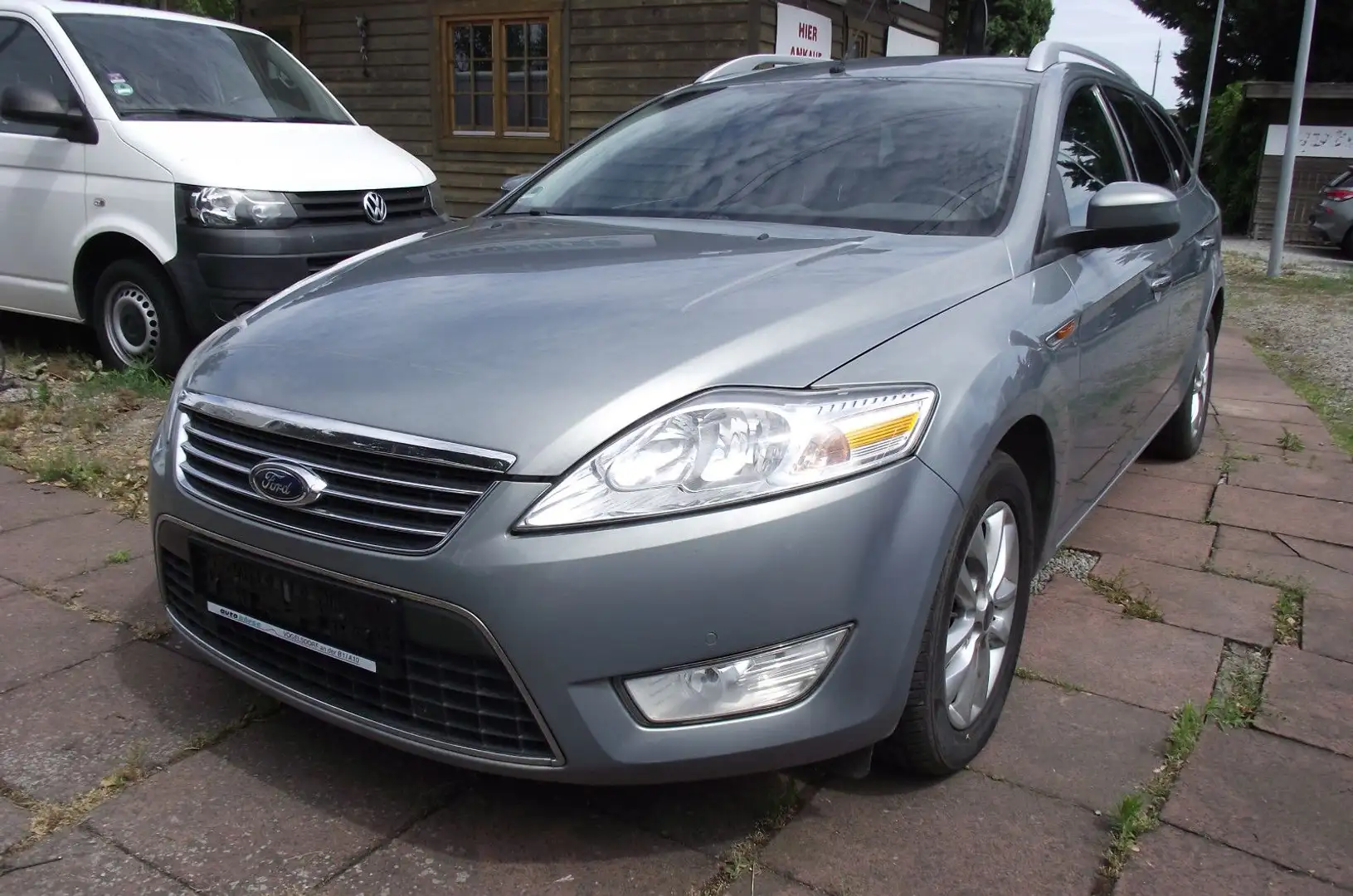 Ford Mondeo Turnier Ghia Argent - 1