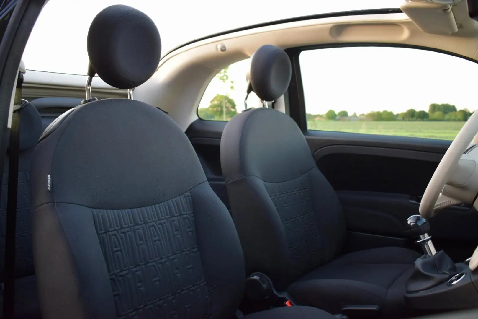 Fiat 500C 1.0 Dolcevita HYBRID, CarPlay/Airco/Cruise/Led/PDC Negro - 2