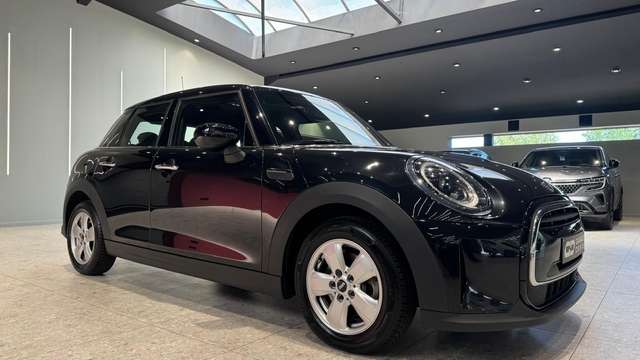 MINI One — photo 4