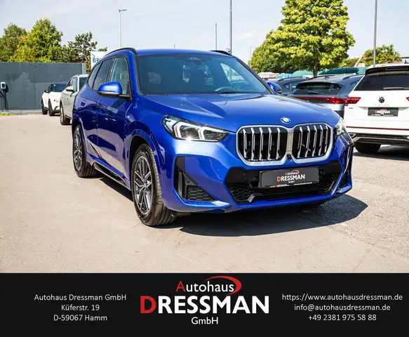 BMW X1 view 3