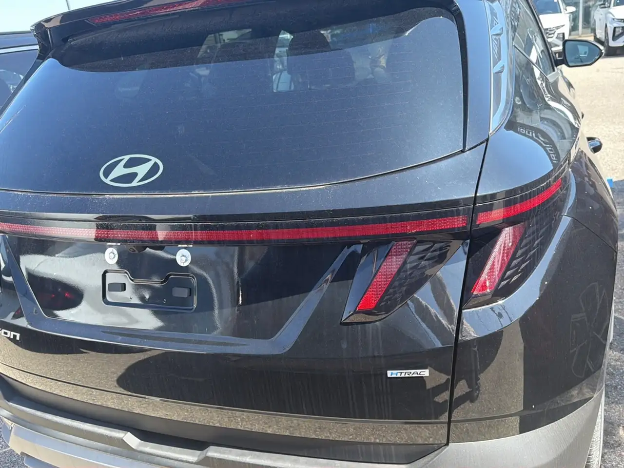Hyundai TUCSON снимка Hyundai TUCSON