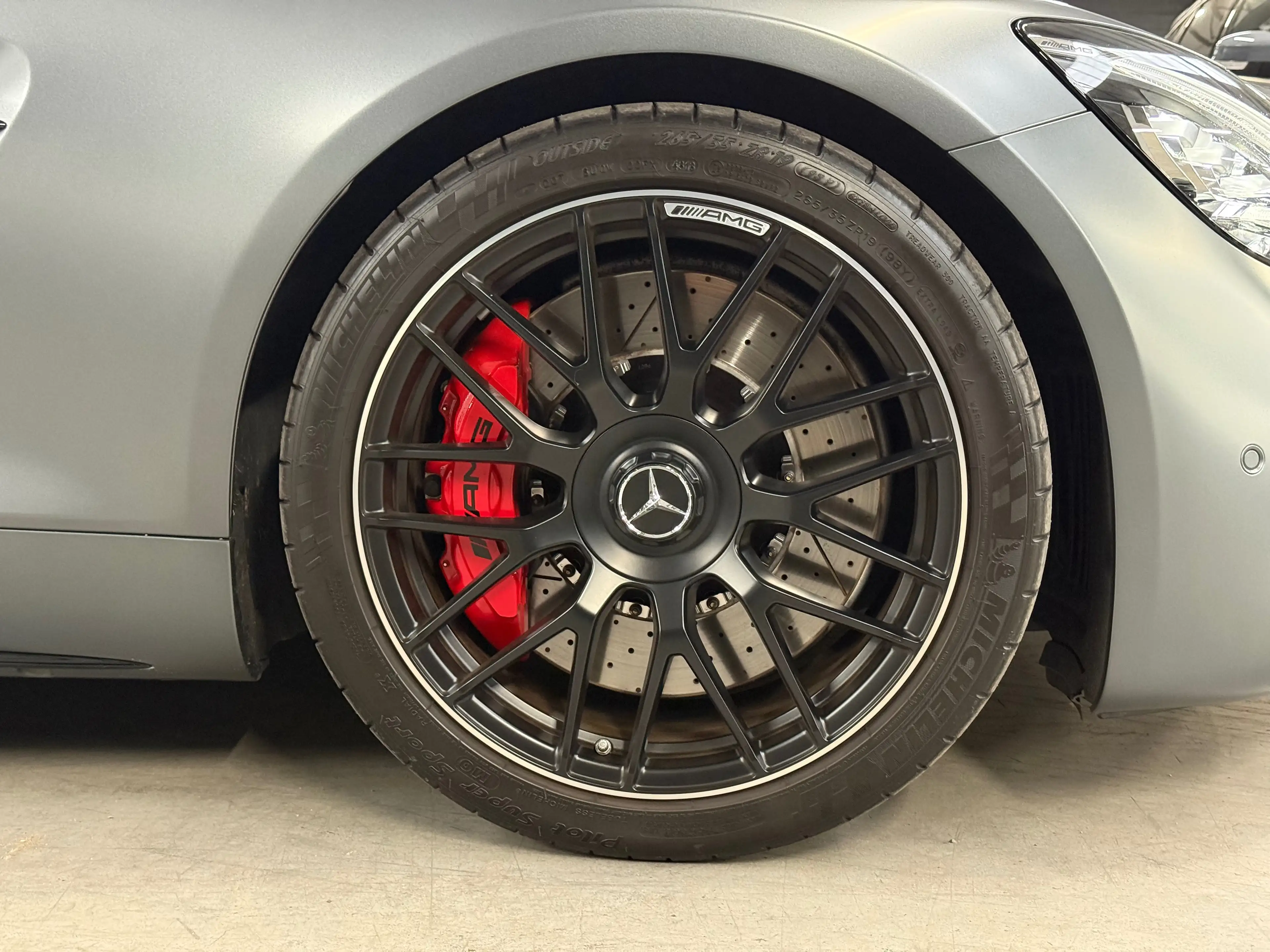 Mercedes-Benz AMG GT C 4.0 V8 BiTurbo * FACELIFT * CARNET MERCEDES * FULL OPTIONS — photo 8