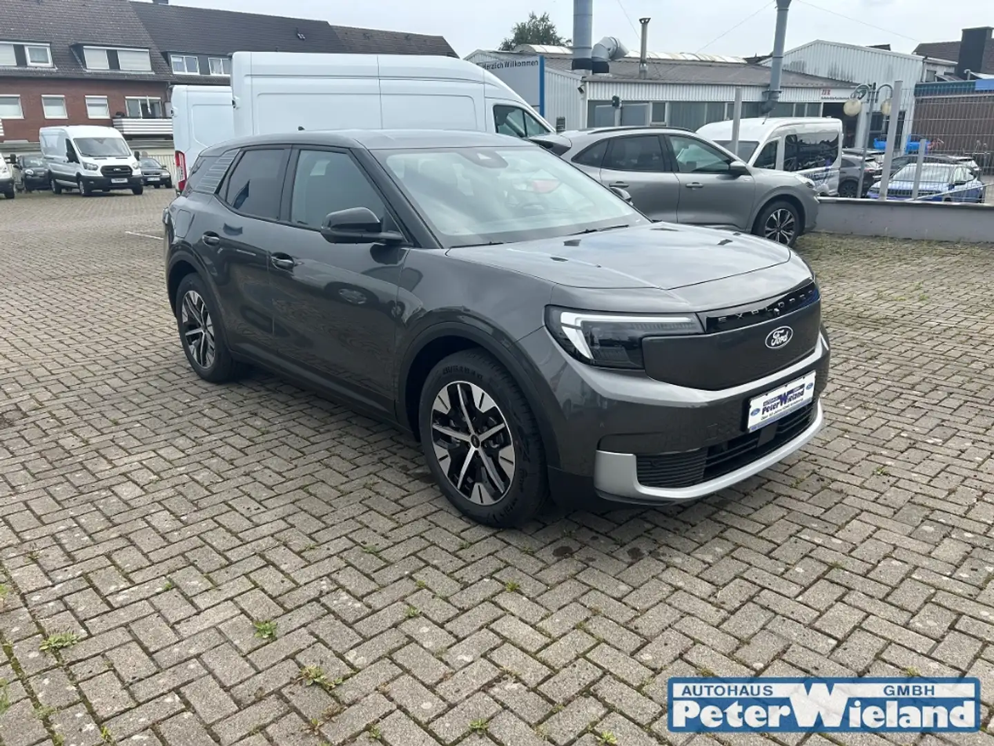 Ford Explorer EXPLORER BEV RWD 210KW Wärmepumpe Ergonomiesitze H Grau - 2