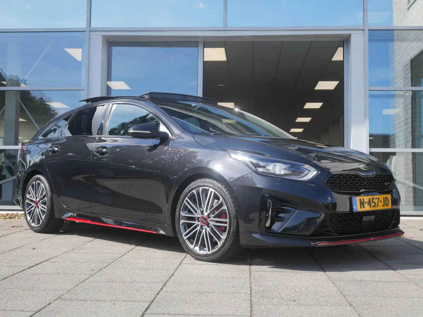 Kia ProCeed / pro_cee'd 1.6 T-GDI GT | 204 PK | Automaat | Schuif/kantel D Zwart - 2