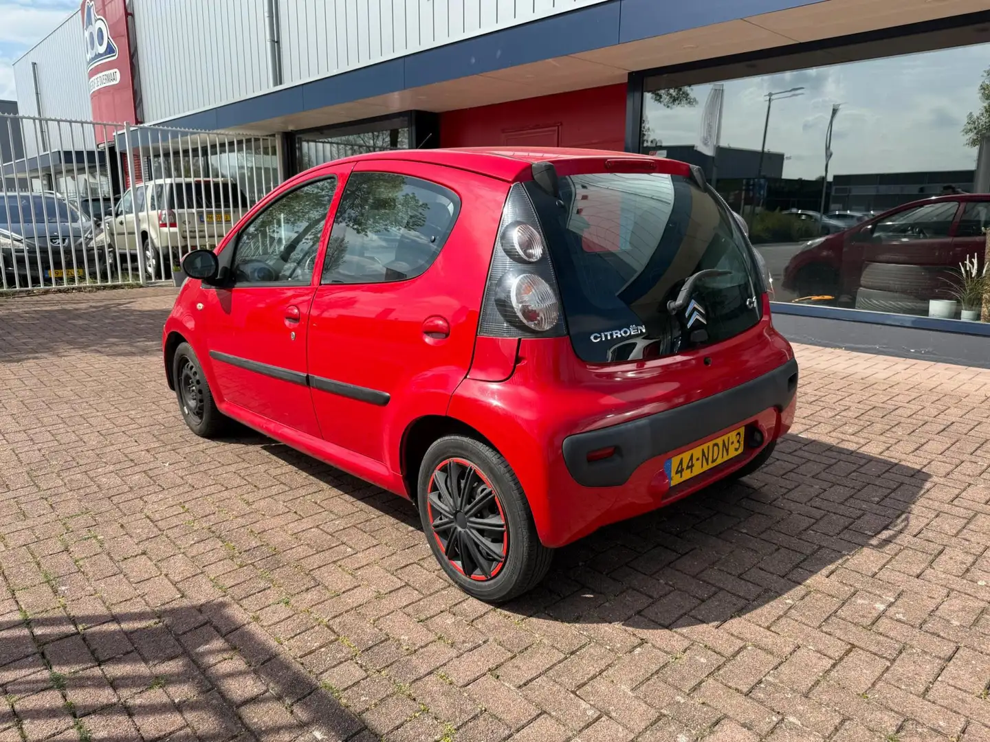 Citroen C1 1.0-12V Séduction | Airco | Elek. ramen | 5 Deurs Rood - 2