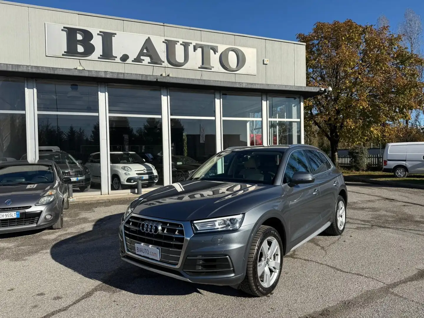 Audi Q5 50 TDI quattro tiptronic Business Sport Gris - 1