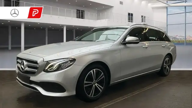 Mercedes-Benz E 220 d 4Matic 9-G Avantgarde LED KAMERA AHK