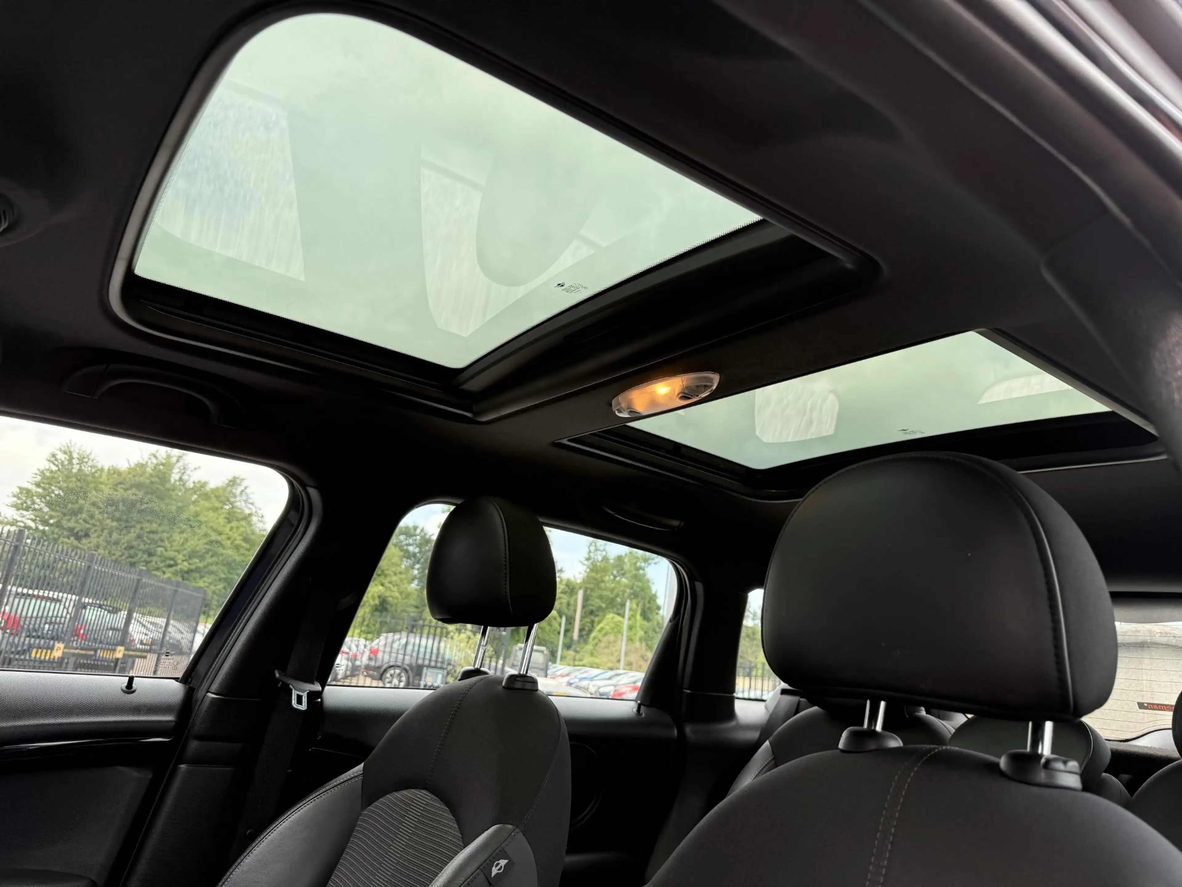 MINI One Countryman 1.6 Business Line Pano,Navi,Pdc,Airco,Cruise,Lm ve — photo 12