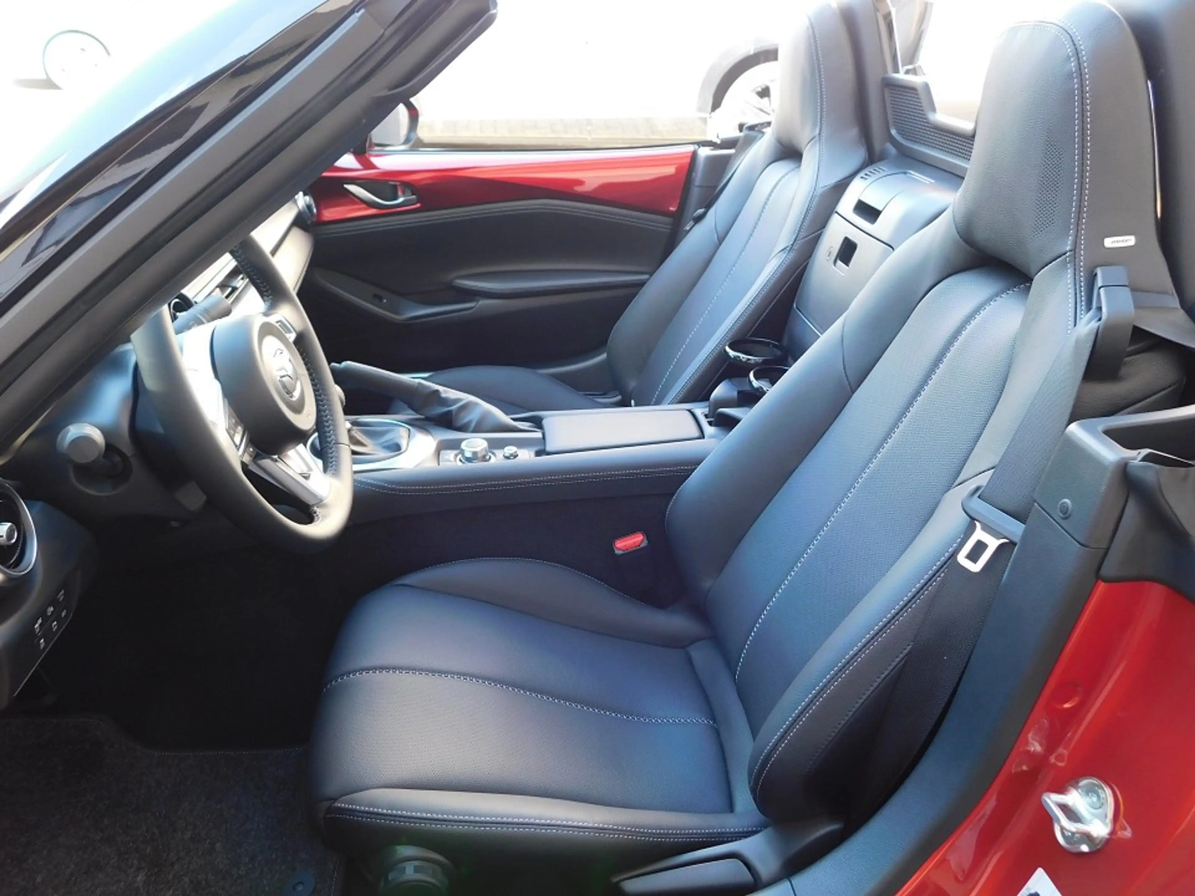 Mazda MX-5 SKY-G132 Exclusive-Line  Matrix/Bose/Leder/Kamera — photo 13