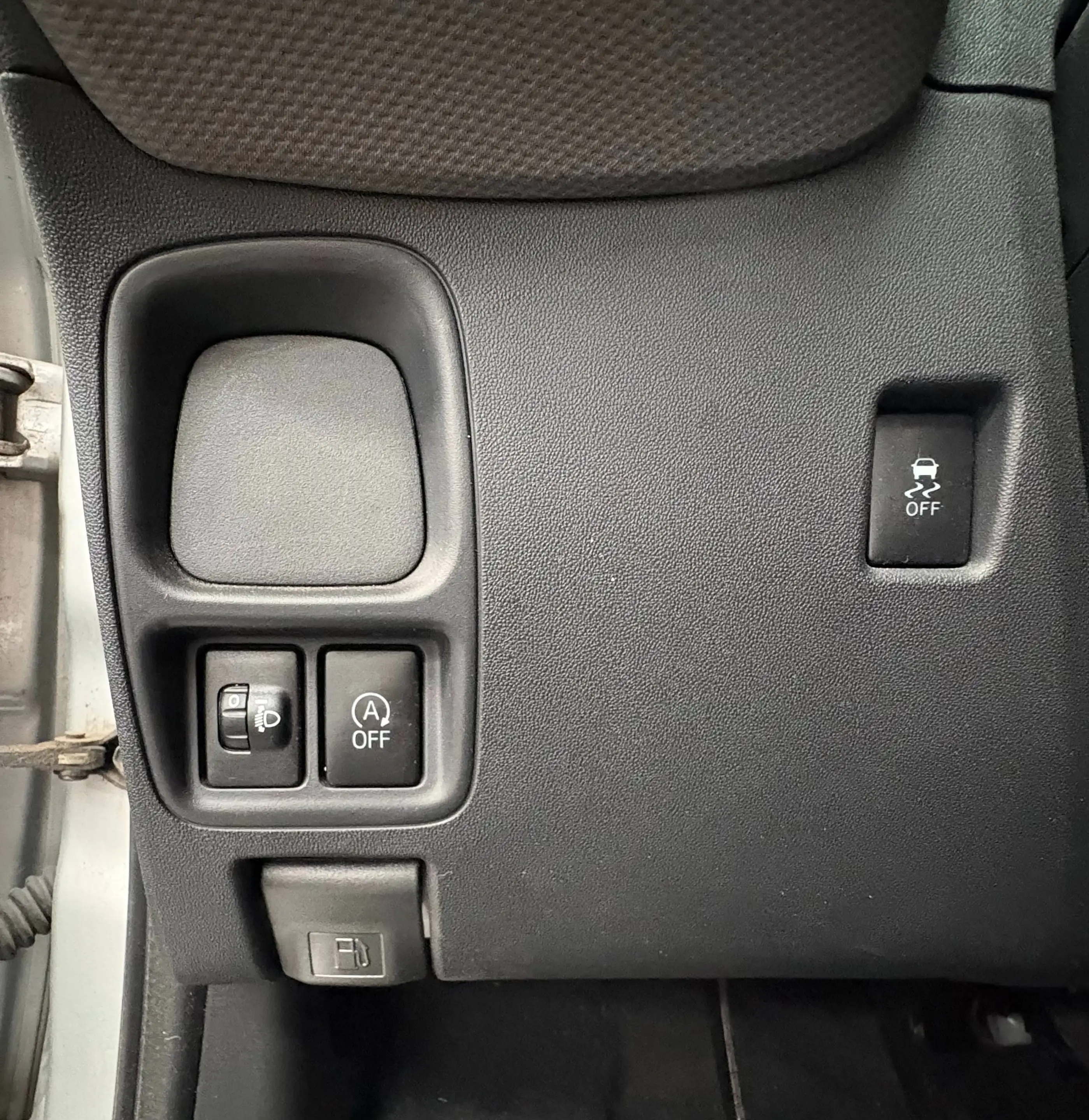 Peugeot 108 1.0 VTi Style /@SERVICARS WAREMME / MOTEUR TOYOTA / CLIMATISATION / CRUISE / GARANTIE 12 MOIS — photo 9
