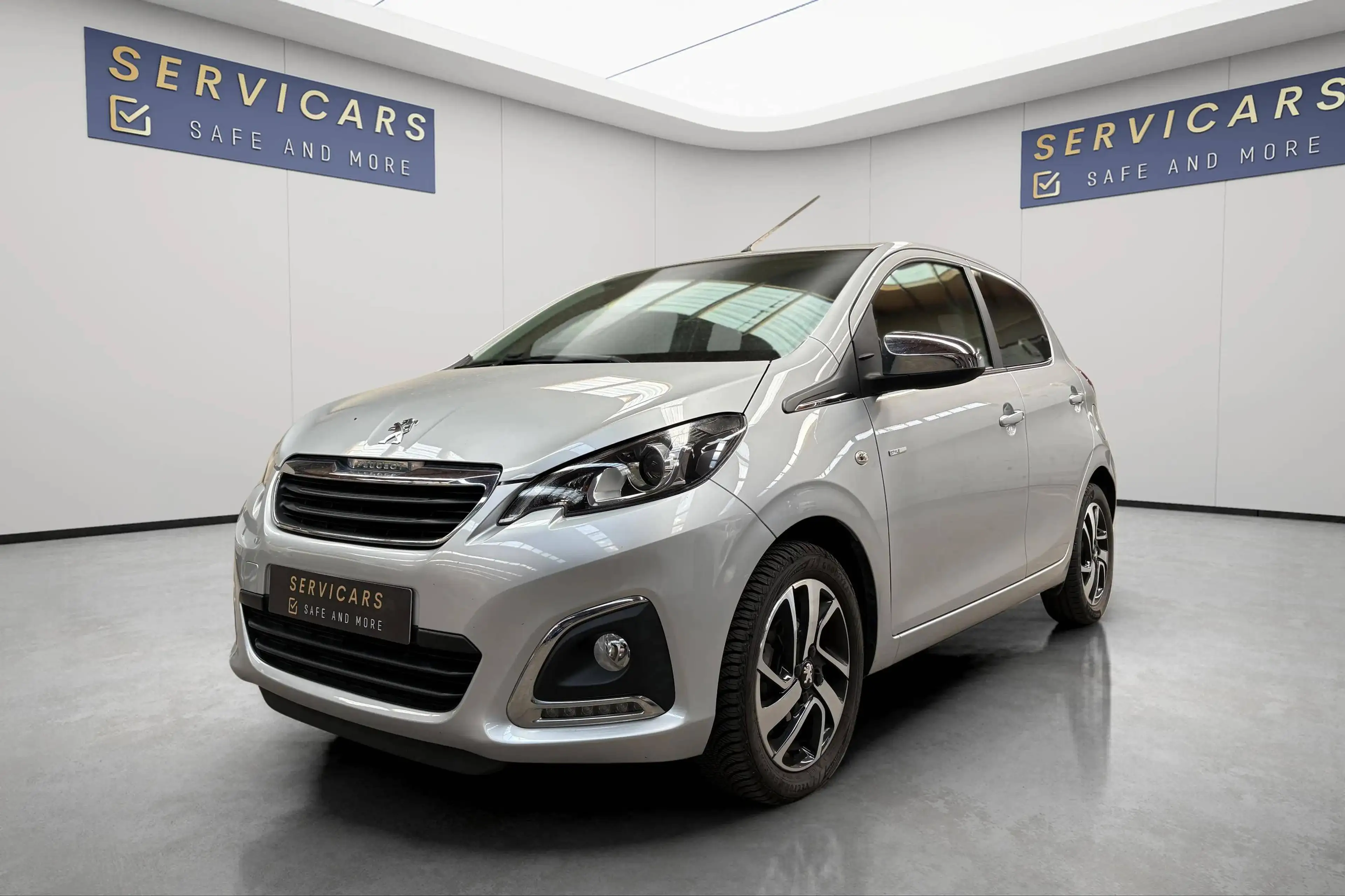 Peugeot 108 1.0 VTi Style /@SERVICARS WAREMME / MOTEUR TOYOTA / CLIMATISATION / CRUISE / GARANTIE 12 MOIS