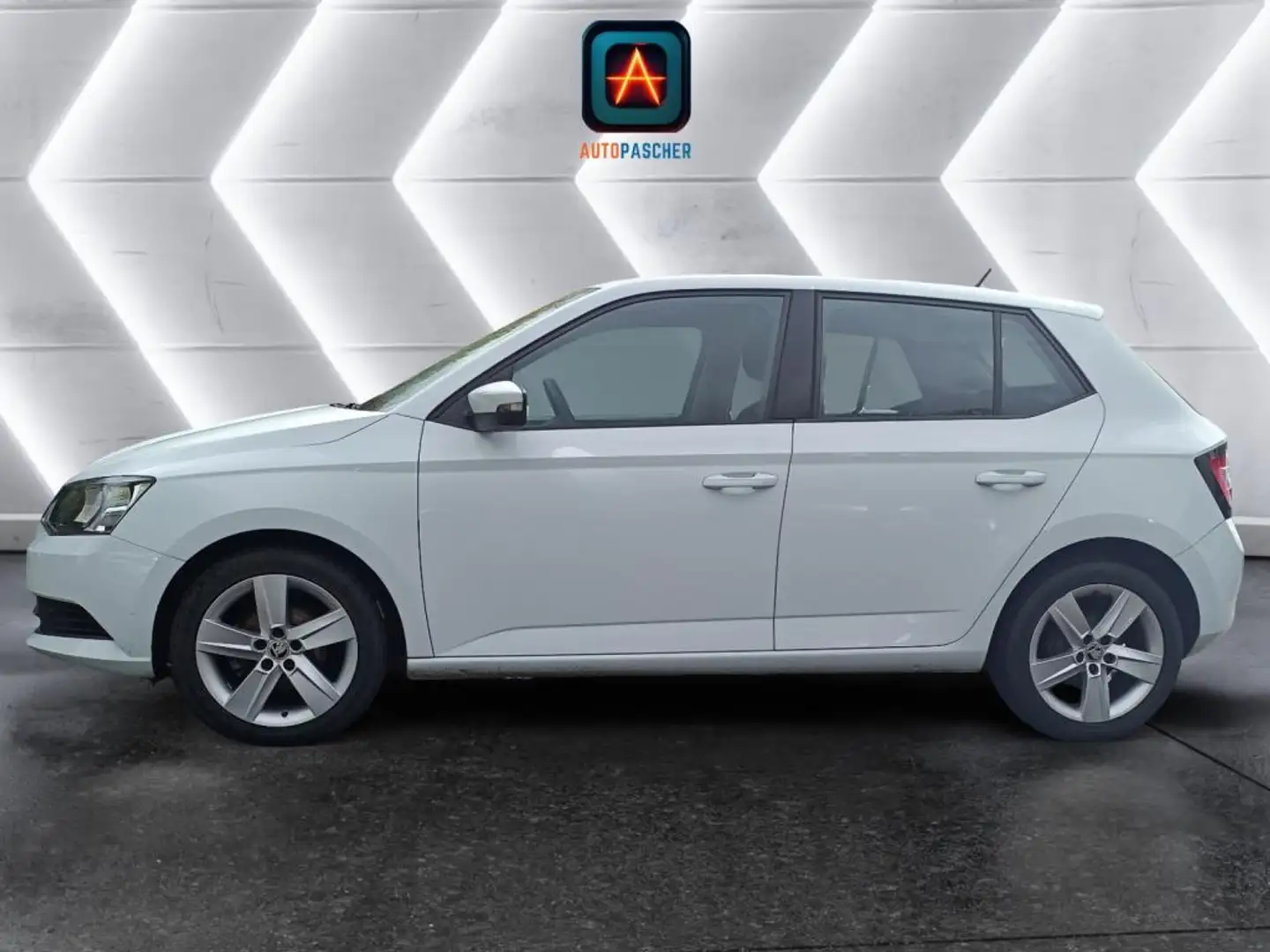 Skoda Fabia Fabia 3 1.0  ess - 75  Finition Business Climatisa Bianco - 2