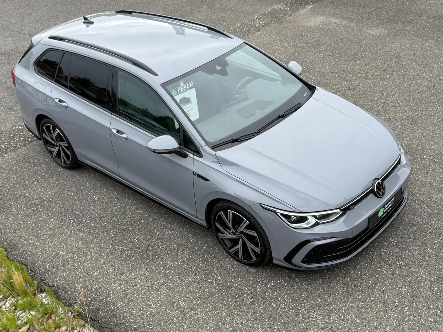 Volkswagen Golf VIII Variant 2.0 TDI R-LINE AHK KAMERA ACC Grau - 1