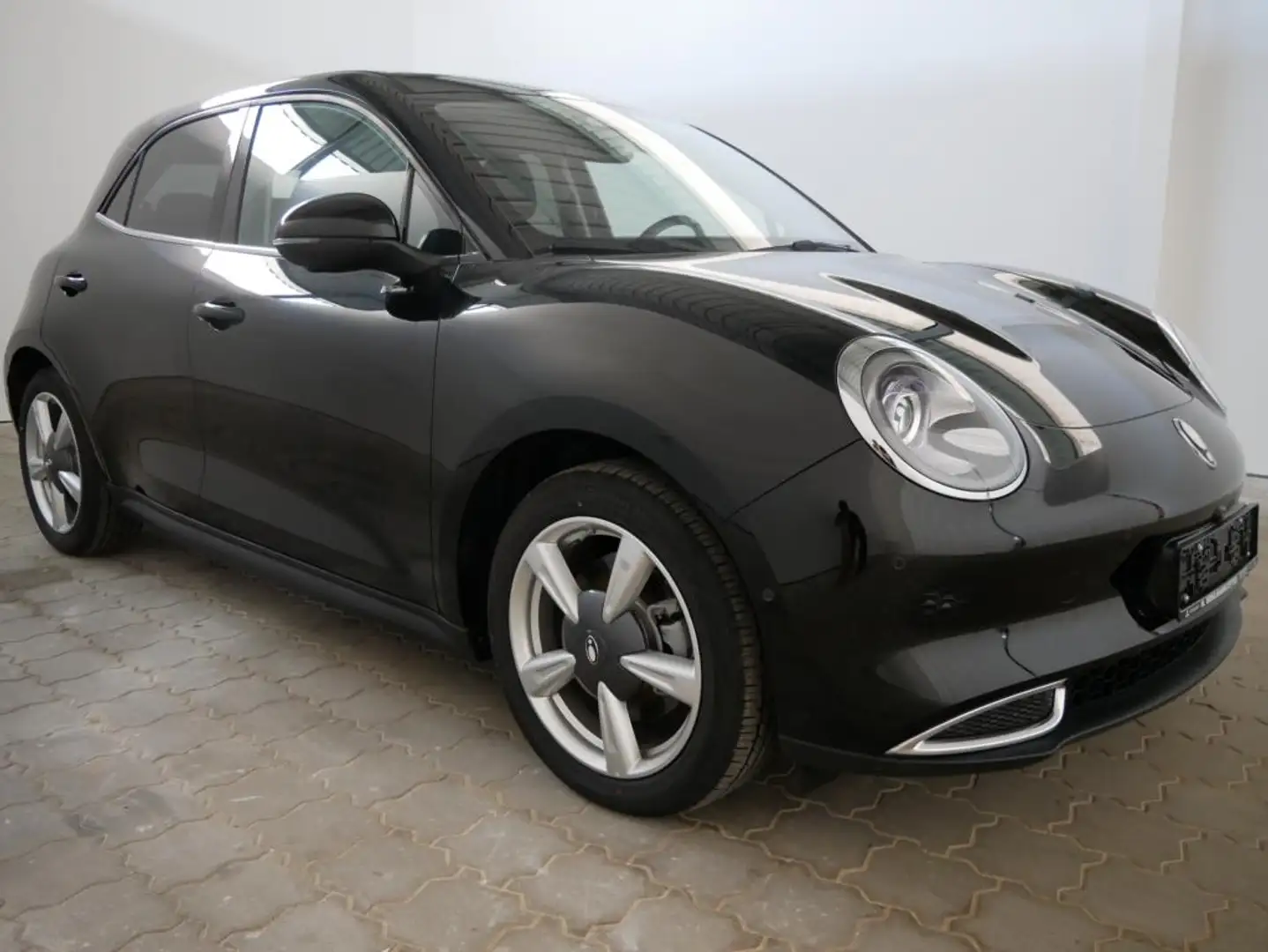 GWM ORA 03 400 PRO+, Schiebedach, Elektr.Heckklappev, u Schwarz - 2