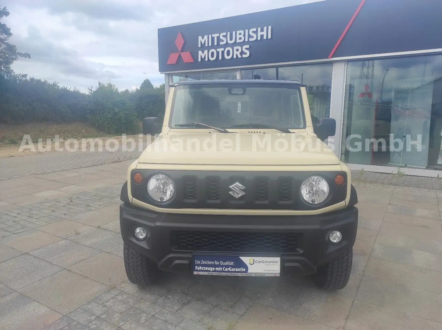 Suzuki Jimny Comfort AllGrip Beige - 2