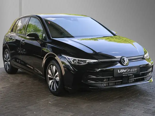 Volkswagen Golf view 5