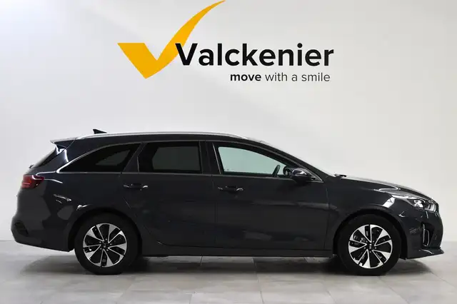 Kia Ceed view 4