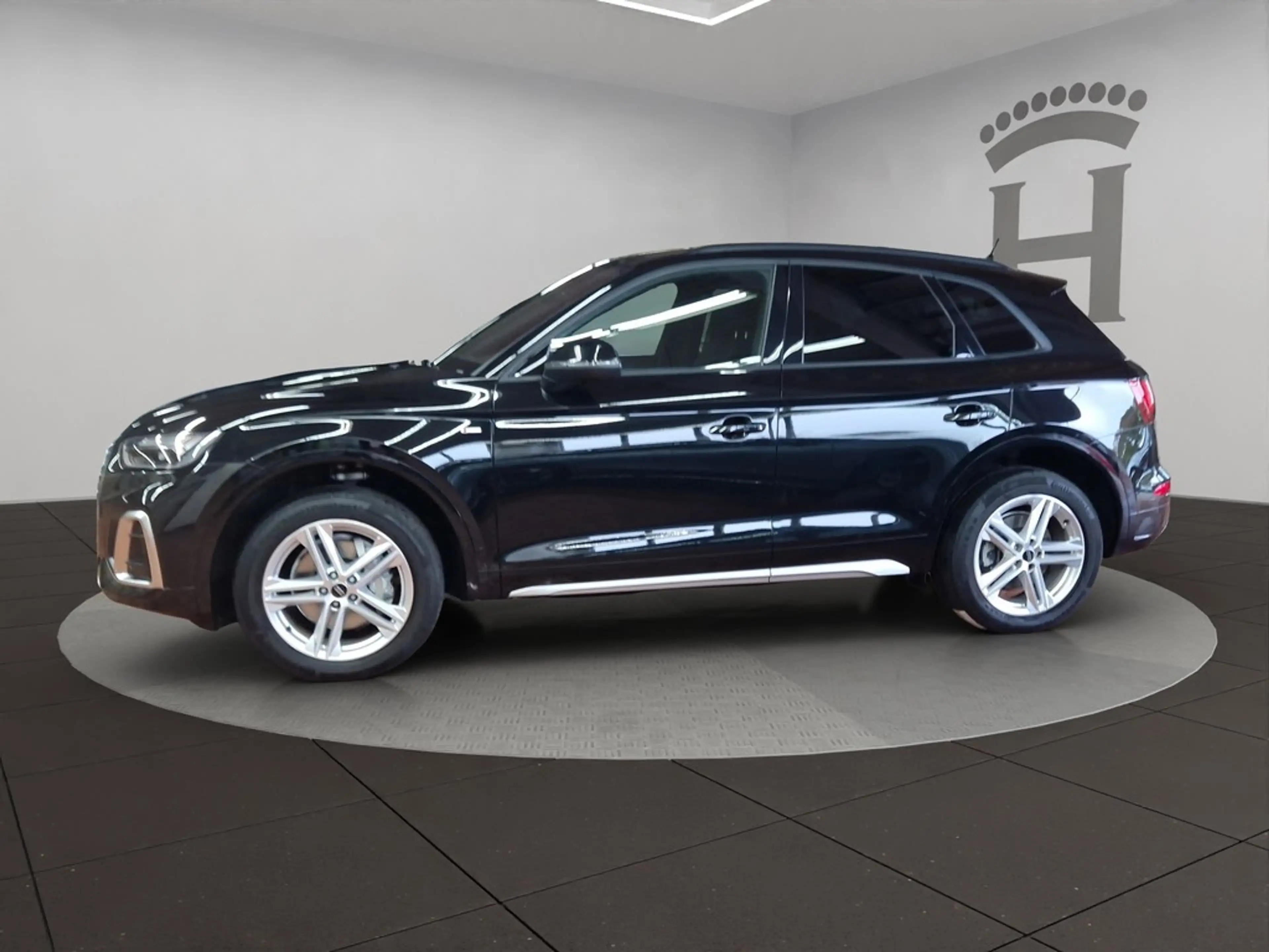Audi Q5 S-Line 45TFSIe Quattro S-Line Interieur AHK — photo 2