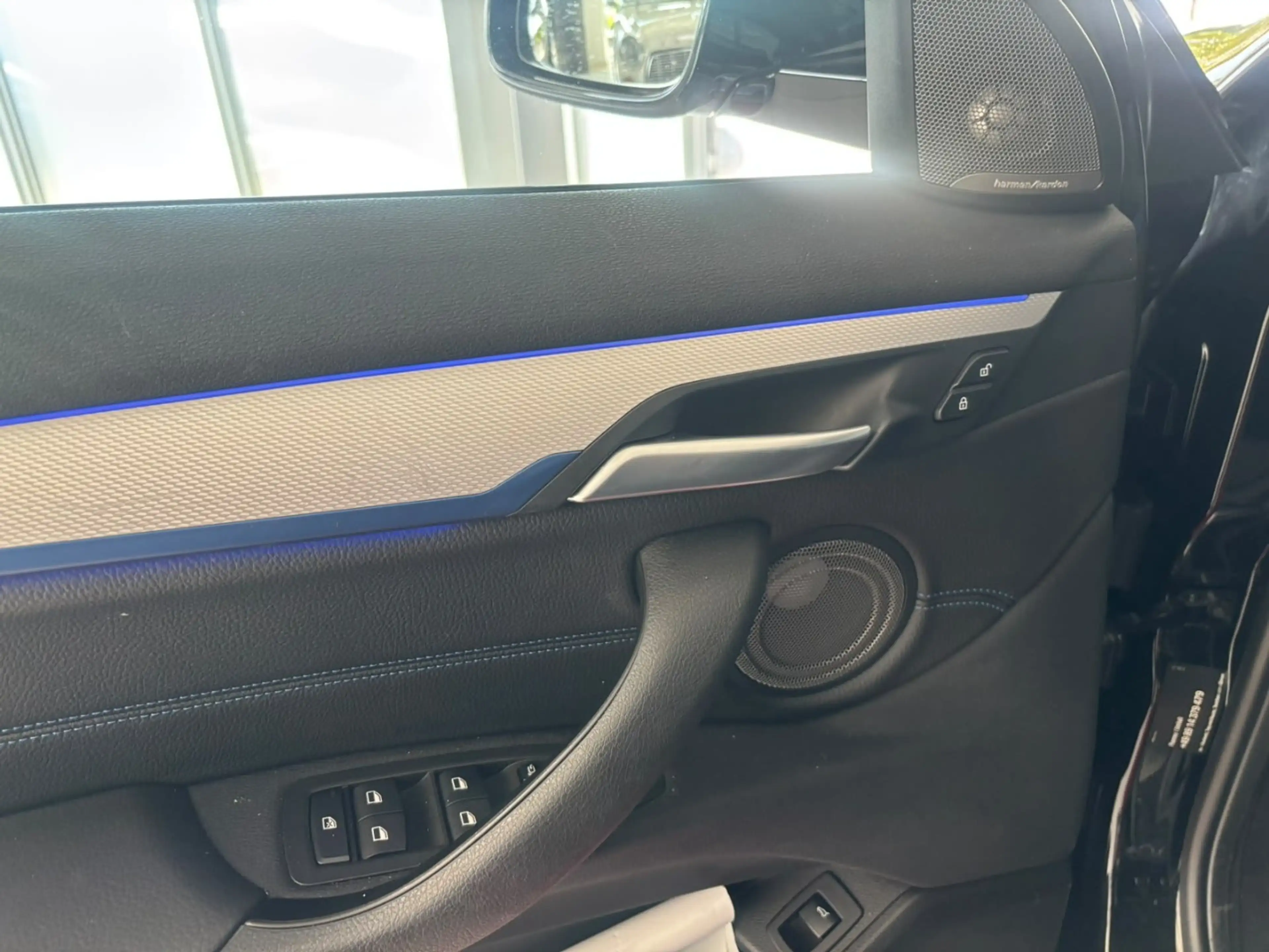 BMW X2 xDrive M35 i *PANO/H&K/MEMORY/KAMERA* — photo 11