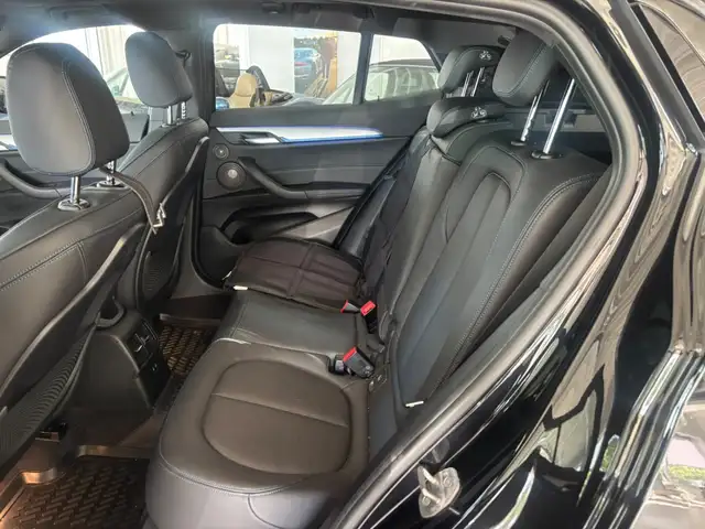BMW X2 view 10
