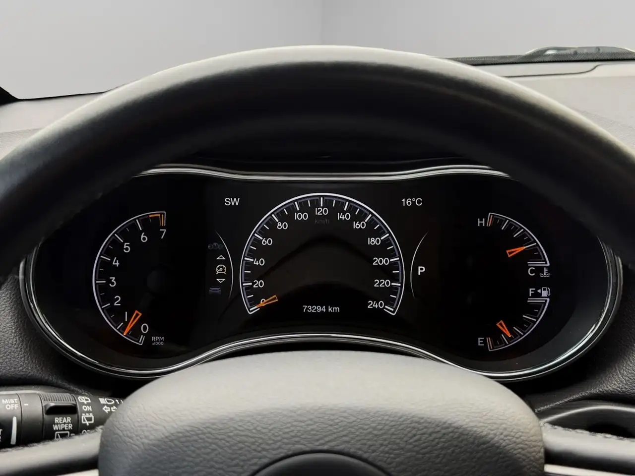 Jeep Grand Cherokee снимка Jeep Grand Cherokee