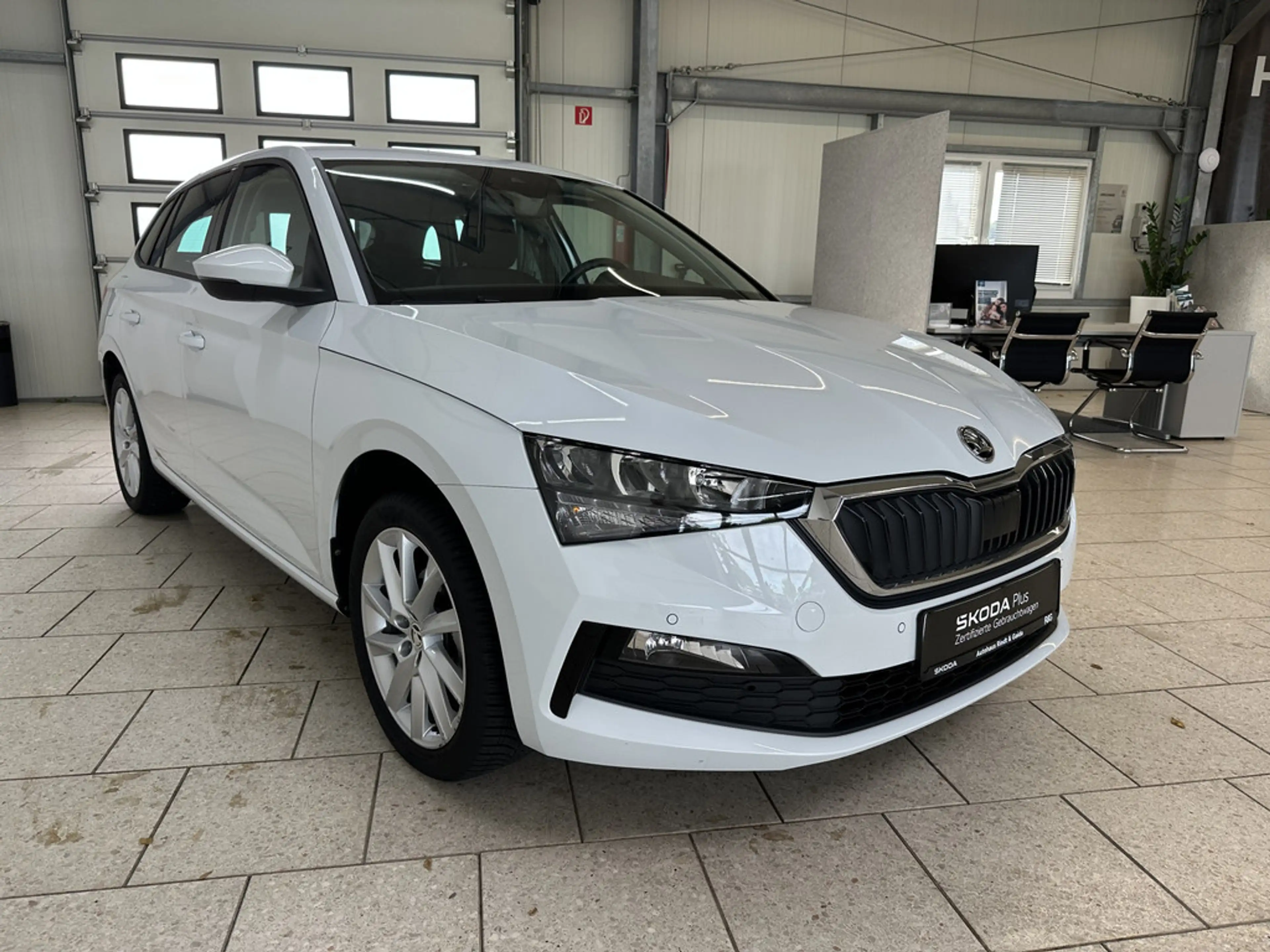 Skoda Scala 1.0 TSI DSG Style PDC SHZ NAVI LED — photo 8