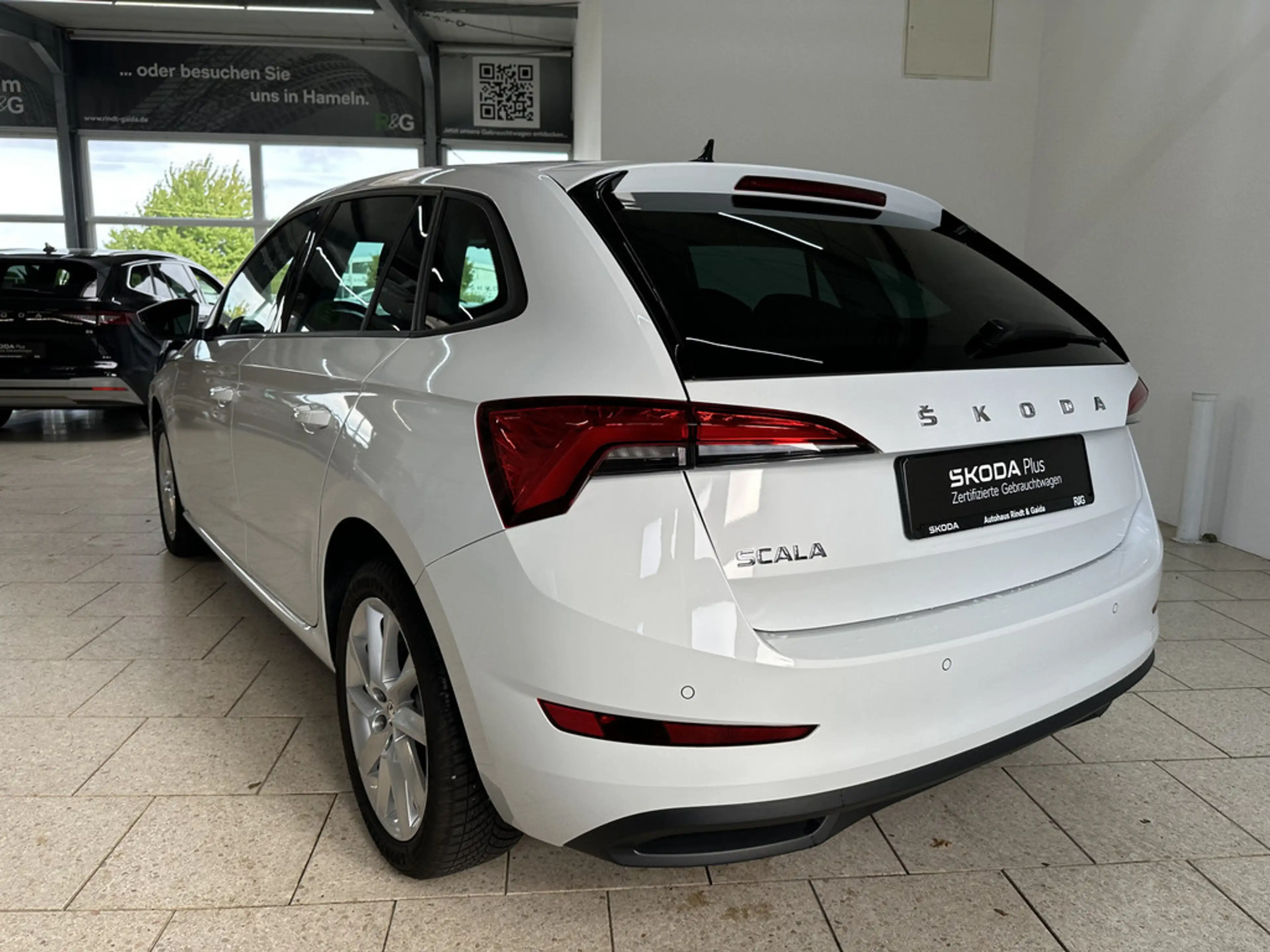 Skoda Scala 1.0 TSI DSG Style PDC SHZ NAVI LED — photo 4