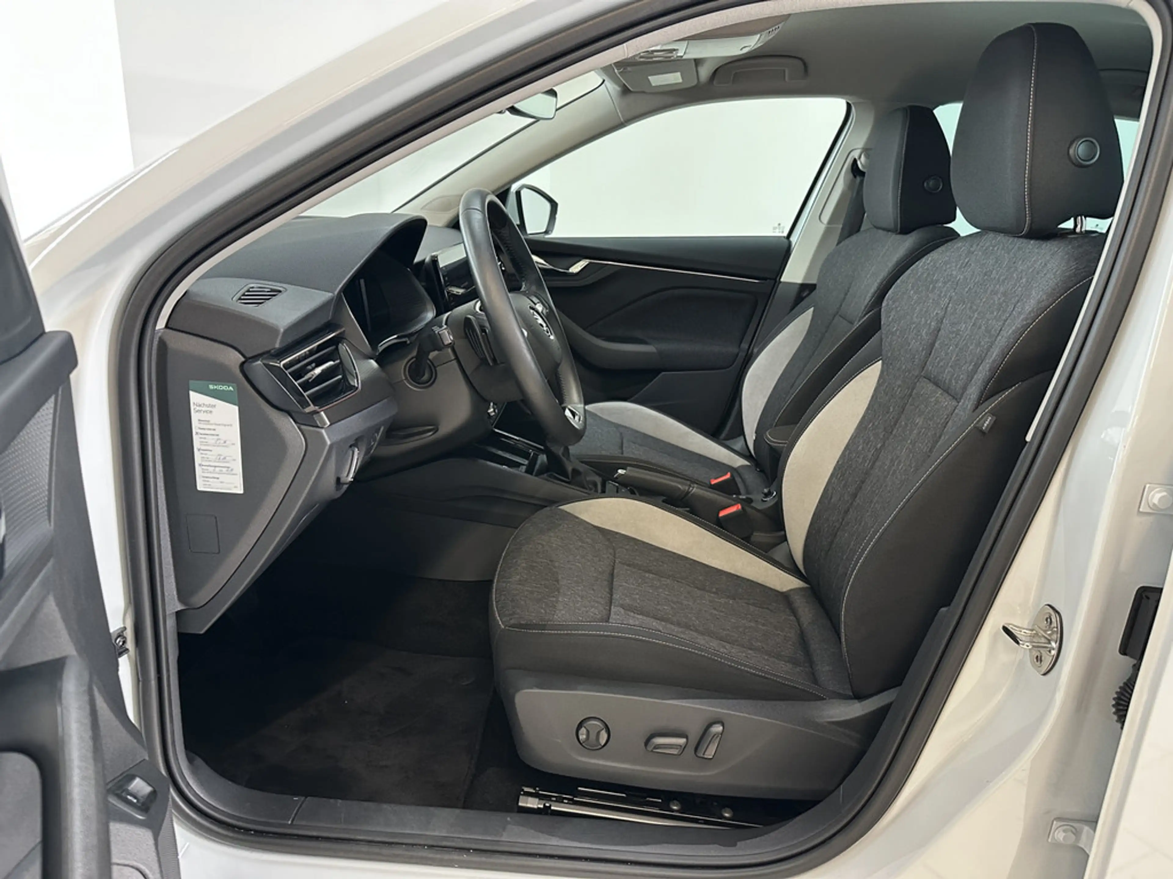 Skoda Scala 1.0 TSI DSG Style PDC SHZ NAVI LED — photo 13