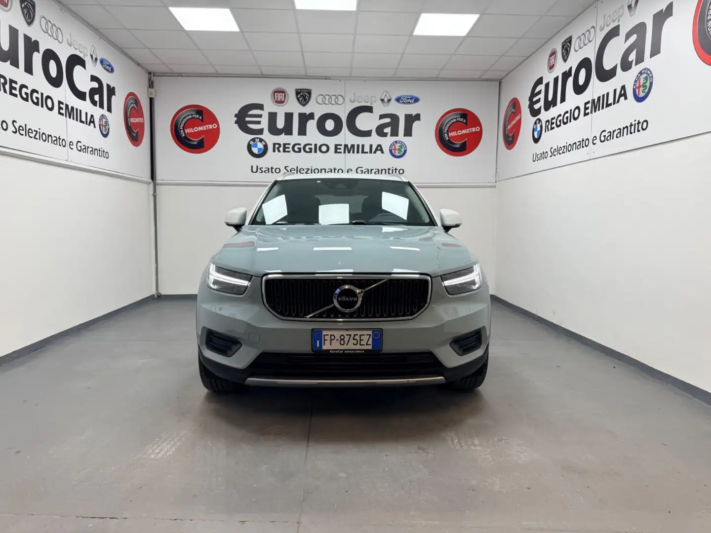 Volvo XC40 XC40 T3 Inscription Blau - 2