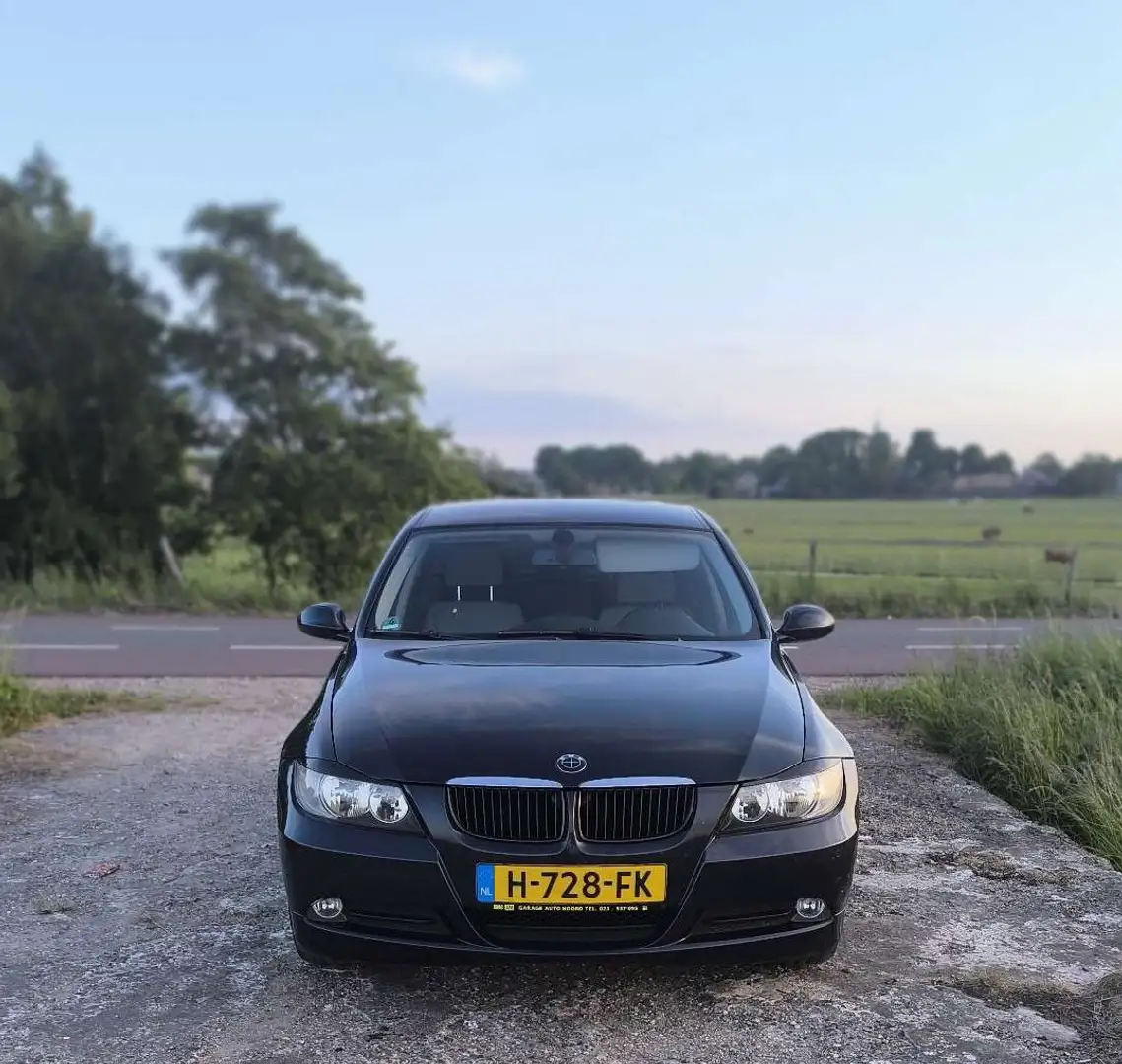 BMW 330 318i - Automaat - Sportvelgen - Bluetooth - Albastru - 2