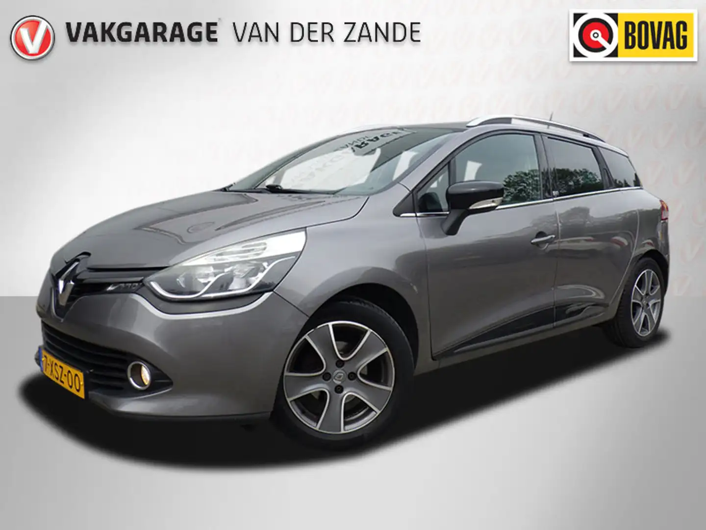Renault Clio Estate 0.9 TCe Night&Day R-Link, Cruise, Navi, NAP Grijs - 1