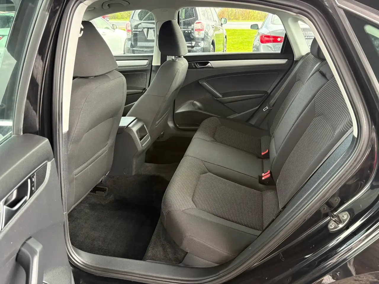 Volkswagen Passat снимка Volkswagen Passat