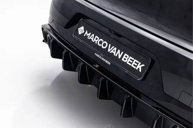 Porsche Macan view 13