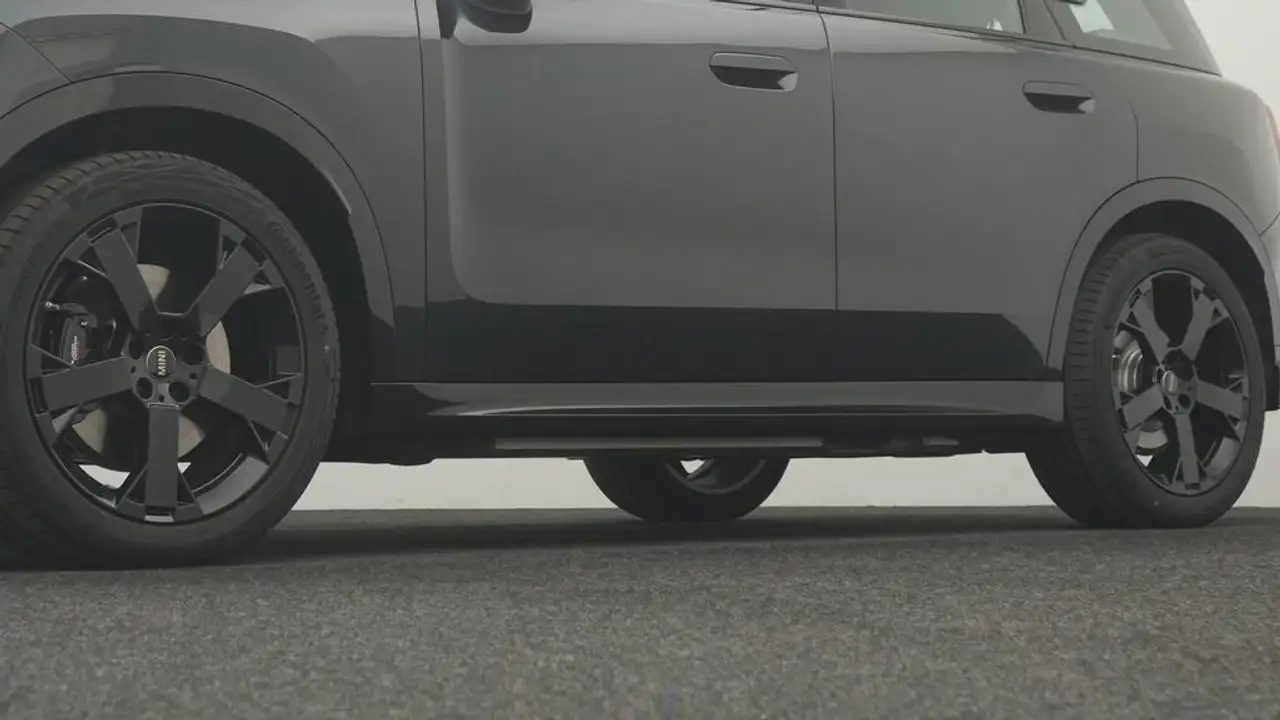 MINI Countryman John Cooper Works Trim, миниатюра 17