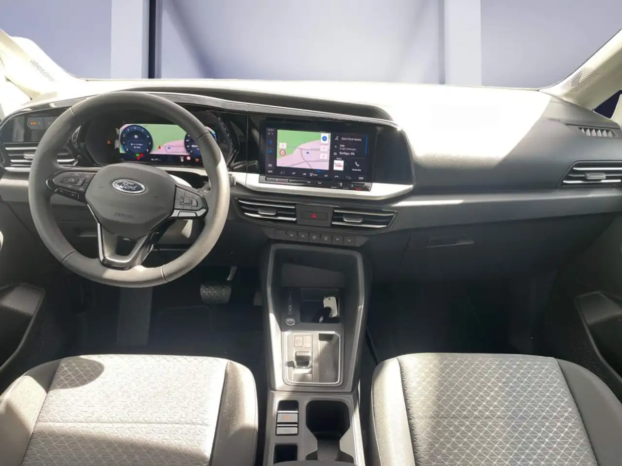 Ford Tourneo Connect Grand 1.5 EcoBoost Aut. TITANIUM*7-Sitze* 12