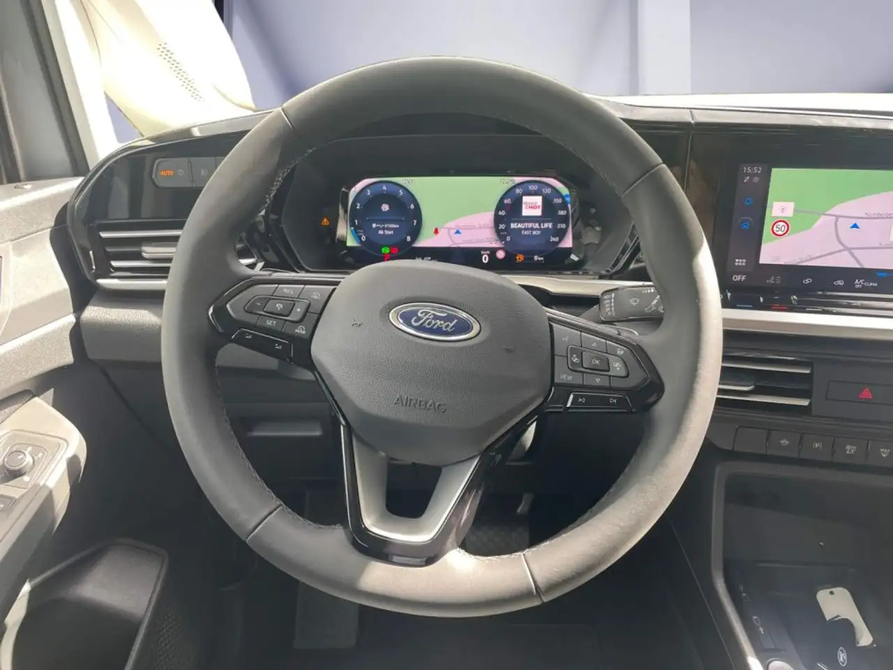 Ford Tourneo Connect Grand 1.5 EcoBoost Aut. TITANIUM*7-Sitze* 13